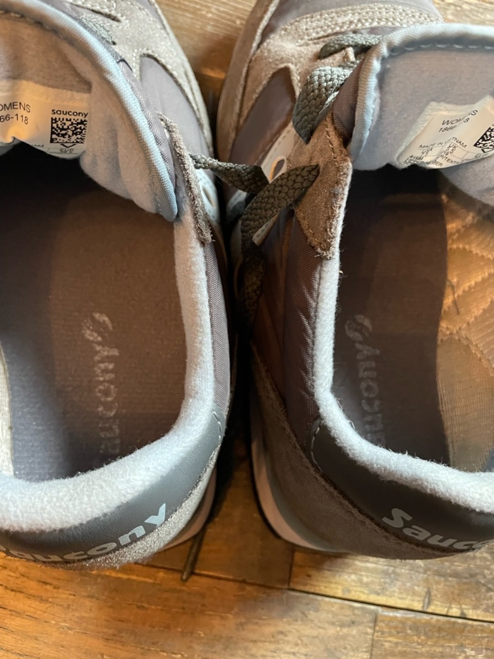 Saucony Jazz Low Pro Sneaker - Picture 10 of 12